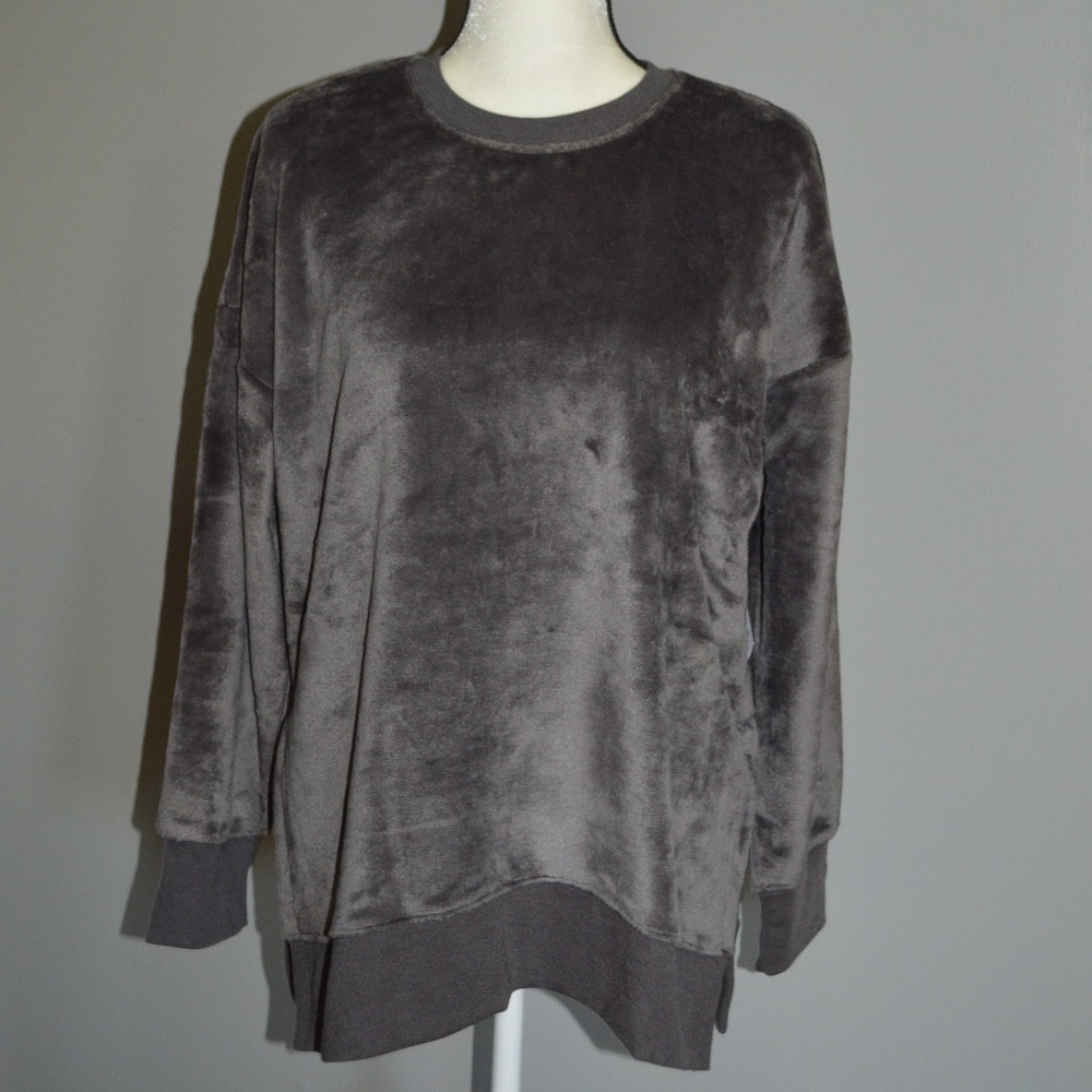 Faux-Fur- Super-Soft- Over-sized Sweatshirt